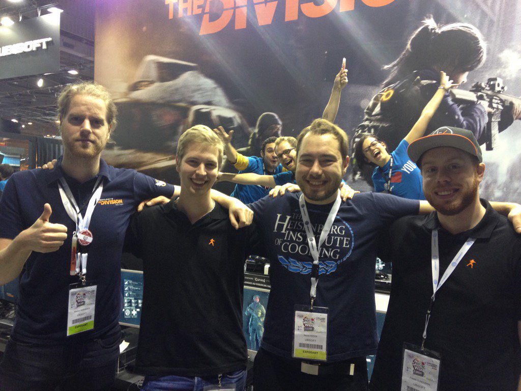 ThibESZ's tweet photo. Team Massive Ubisoft working really hard to bring you an immersive world ;) #TheDivision #UbiPGW #MassiveCareers https://t.co/qVf3FG0DQU