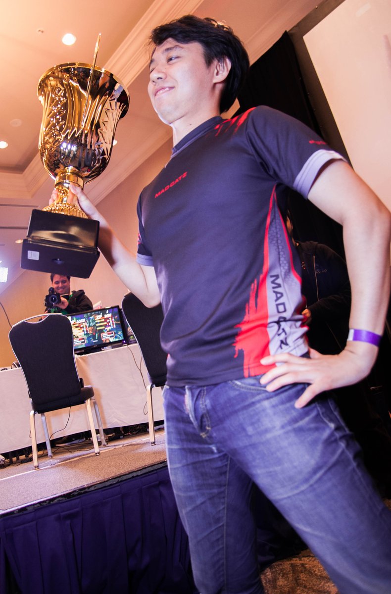 Game_Spaces's tweet photo. @tokidoki77 winner of the #SF4U @CanadaCupGaming finals! Tonight was a blaaaaaaast~ Dang. https://t.co/NNzXzKMJ4N