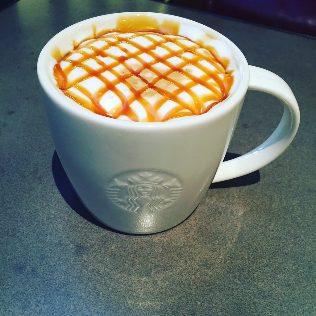 MaxwellWayman's tweet photo. When you don't work, you can sit in @Starbucks all day! #UAE #AbuDhabi #coffee #chillout https://t.co/2lFAJVYOc2