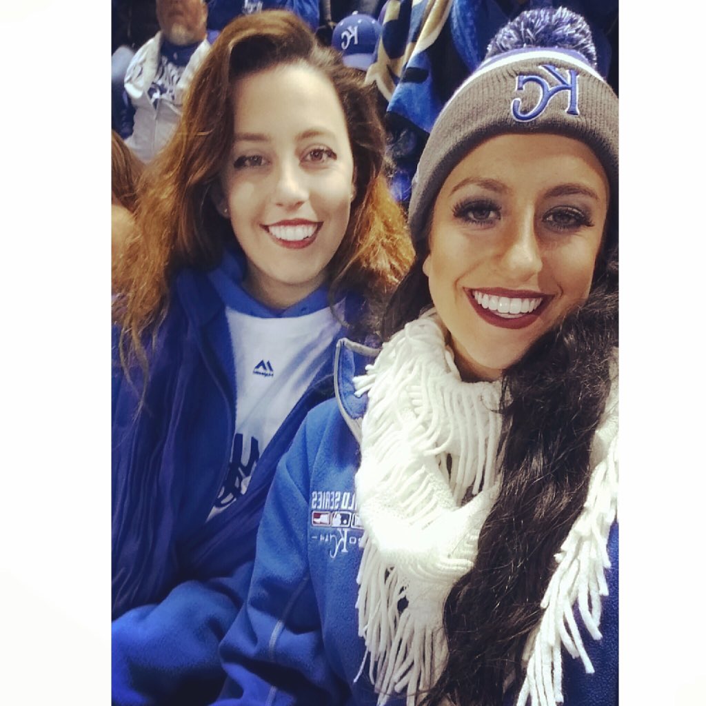 LizzDwyer's tweet image. Blessed to have witnessed this series. Congrats @Royals #BleedBlue #ForeverRoyal #GOTTHECROWN