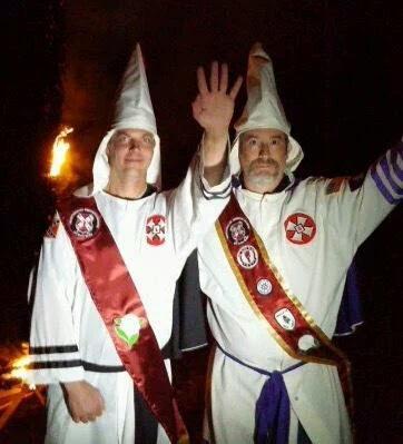 BoneKnightmare's tweet photo. #OpKKK #HoodsOff Proud member of the KKK. https://t.co/0r9upcM4Ir