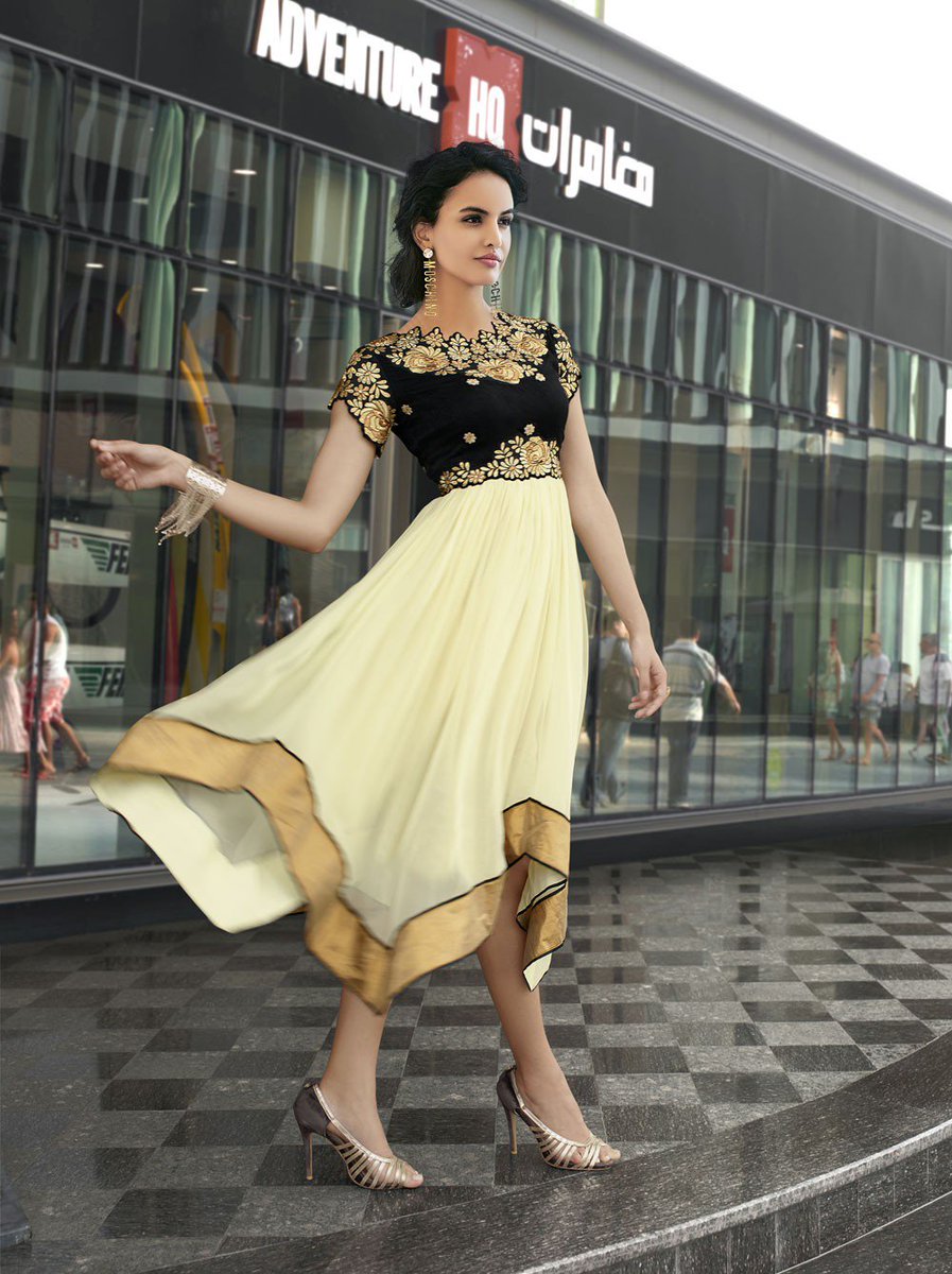 sareesuits's tweet photo. Beige &amp; Black Color with Butta Work Incredible Readymade Kurti.
Buy Now :  https://t.co/HjeqmMZTD0 https://t.co/9zyLsuKASq