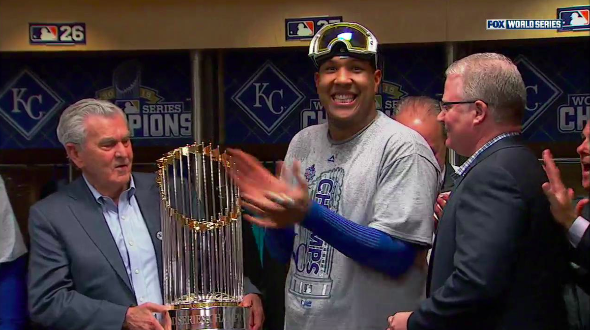 MLBONFOX's tweet photo. THAT MVP SMILE!

The 2015 #WorldSeries MVP: @SalvadorPerez15! https://t.co/cePM7VFx86