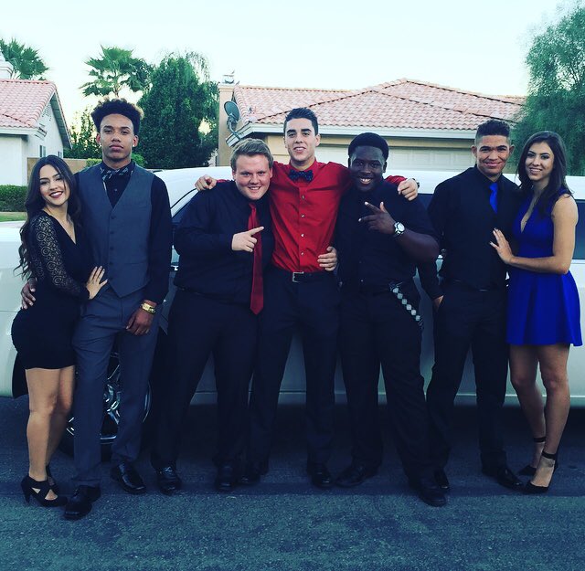 vlonebreezy's tweet photo. HC 2015 💙🌠 https://t.co/GCtgh0a0Oh