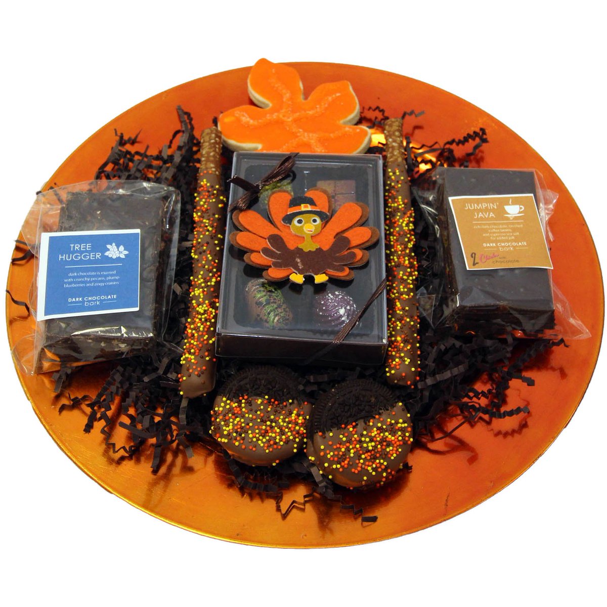 2chix's tweet image. Fall Plates are now available for a limited time. 2chickswithchocolate.com/products/fall-…