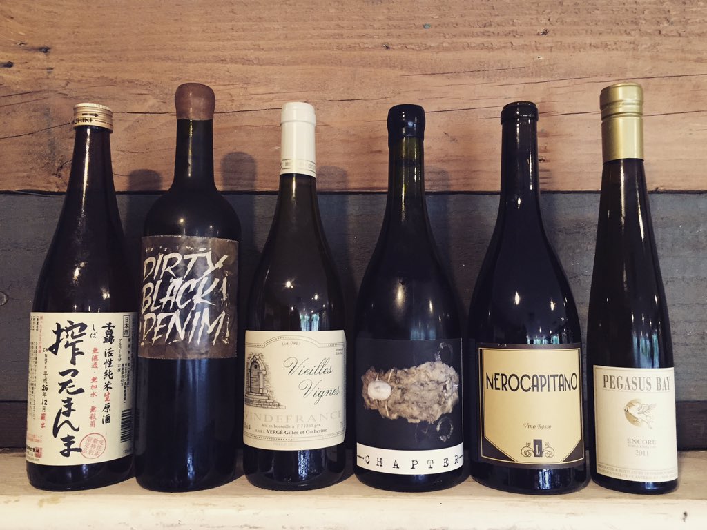 PersilladeEM's tweet photo. Tonight's #idesmelbourne wine match
#melbournewine #vinnature https://t.co/eVSLbhOiOs