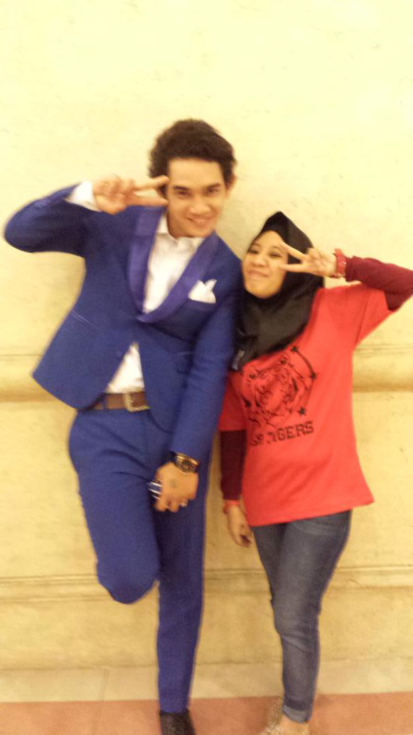 missjune79's tweet photo. My 3rd time jumpa Adhwa.. 1st #abpbh 2nd #ffm27 #Singapore https://t.co/u71s6iRkw3