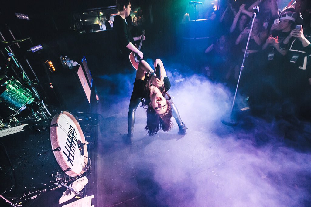 ATC_BAND's tweet photo. Got "lost in the clouds" tonight. Get it? Thanks for coming out to the #GravityWorldTour Portland!

📷:@joebradyphoto https://t.co/kth72uk7dv