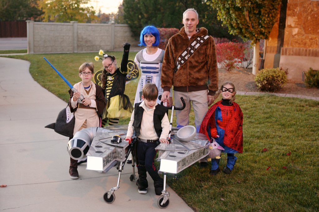muckdart's tweet photo. @bonniegrrl Thanks for sending the article to @HamillHimself You made our day (Sebastian's parents and family) https://t.co/OYn7e8bpok