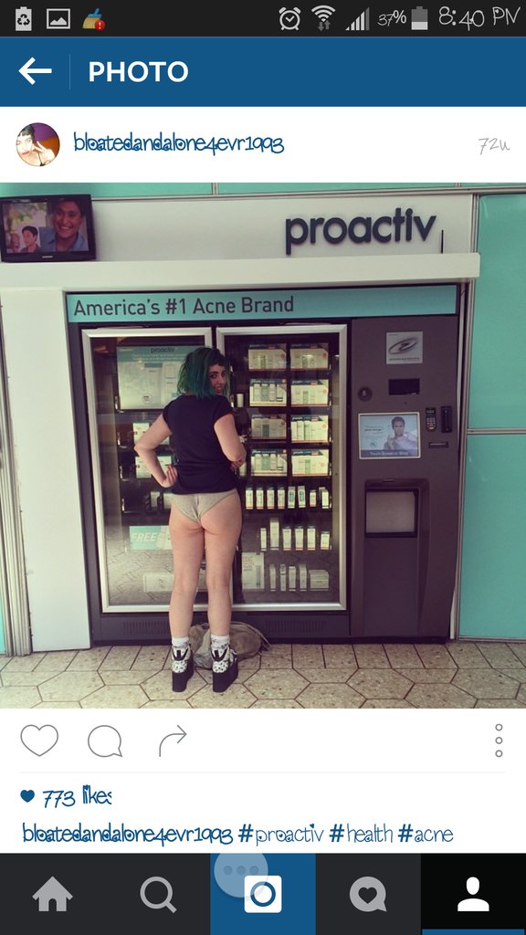 ashhh_holeeee's tweet photo. I hate Steven! #reposts #illiteratebitches #turnedlesbian #springbreak @craigslistpimp https://t.co/xGZ2YyNfJD