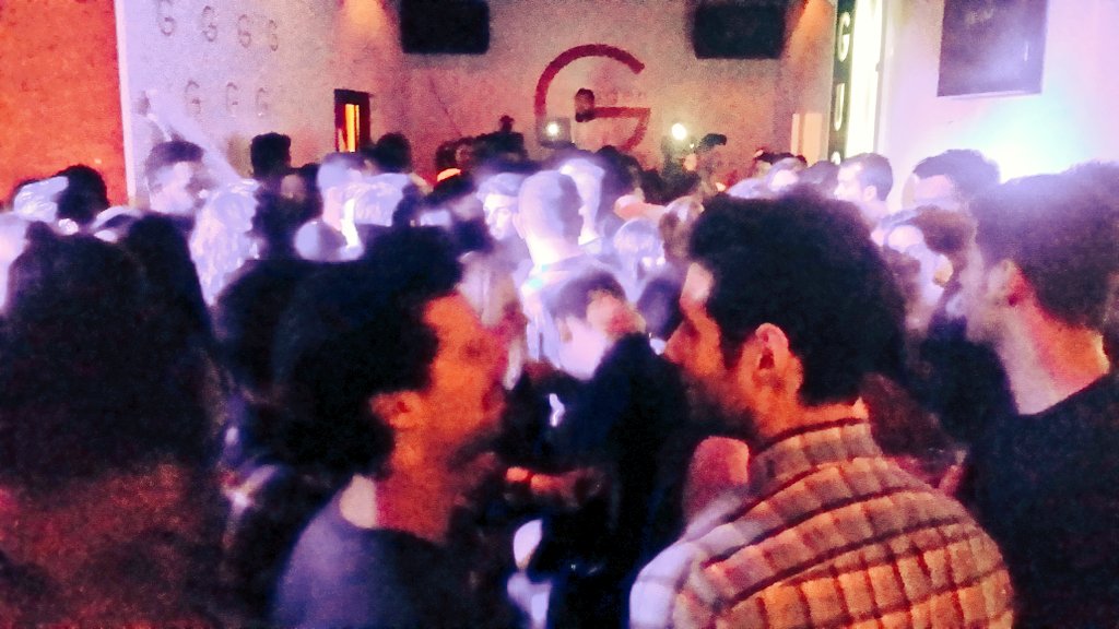 PubGuggen's tweet photo. #DomingoGuggen #Badajoz
#fiesta #Hallowen
#Urba #AmbientePerfecto
#Musicón #yalosabes https://t.co/Sucr8yQ3aq