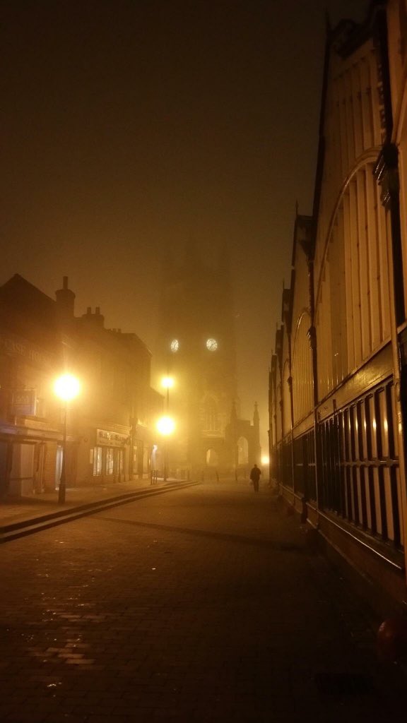 Haley22539959's tweet photo. @GMB the stunning St Mary's Church Stockport. Taken by @GMPStockNorth https://t.co/m7BLOHB47T