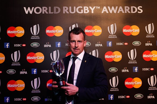 WalesRugby's tweet photo. Congratulations @Nigelrefowens on winning the Ref of the Year award https://t.co/p2RovP9JsB https://t.co/JYW1ydBdhX