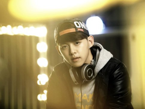 ERPESTAR's tweet photo. Menikah Bulan Ini, Dongho eks U-Kiss Pamer Cincin di Twitter https://t.co/wSfWp0lnnb