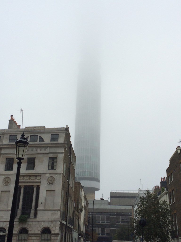 katevrieppel's tweet photo. @bttowerlondon missing in all the fog! https://t.co/DxYR0OPYQF
