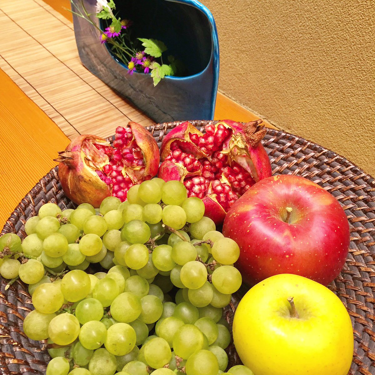 秋の味覚が　勢揃い！　目で楽しみ香りで楽しみ味も楽しみたい、ですね~(*^^*)