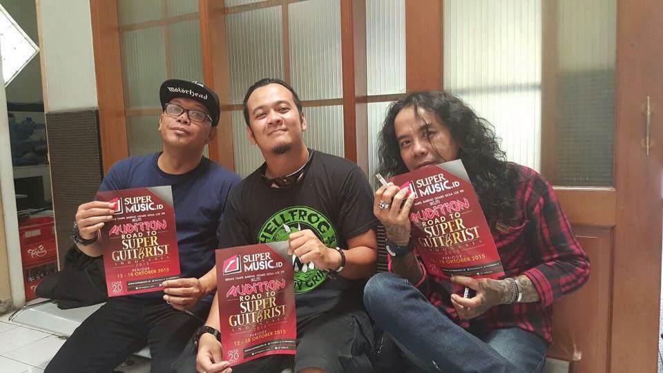 hellprint's tweet photo. Hari Ini Audisi Super Guitarist Indonesia, Bersama Juri : Agung BURGERKILL, Babone RUDAL &amp; Willy PURPOSE #SGI2015 https://t.co/o3Er5cAaXM