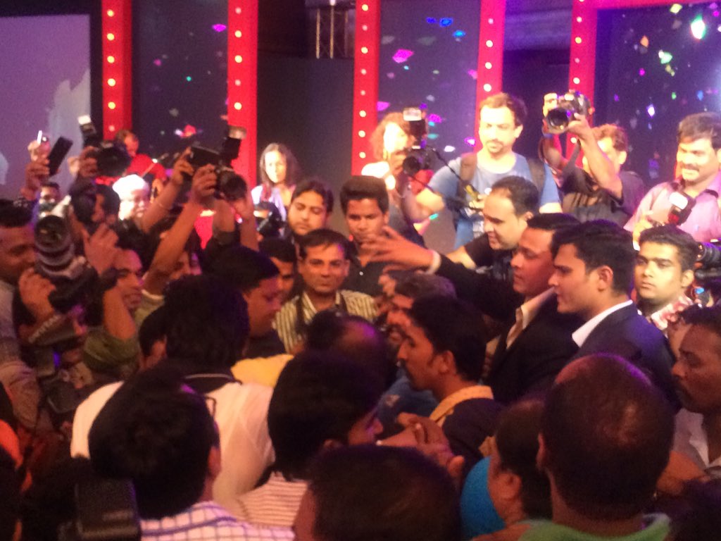 Embedded image permalink