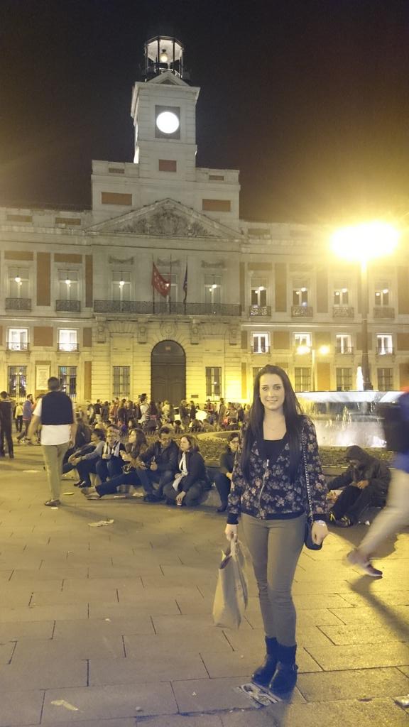 noe_trl's tweet photo. Le esty cogiendo gustillo a madrid ejjejee  genial x aki.. ;) https://t.co/Xw5ov6PFzr