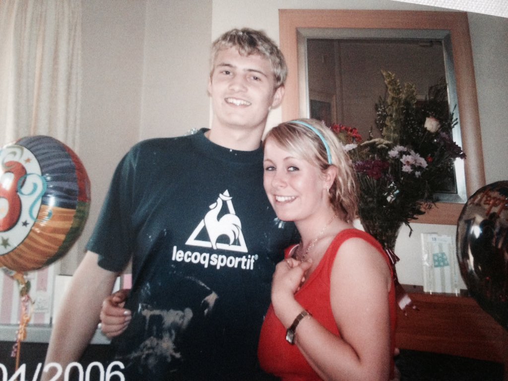 leighannegrif's tweet photo. I'll always remember you n treasure all my memories with you forever RIP 💔🙏🏼👼🏼 Chris leatherbarrow #RLFamily https://t.co/6RZG5Dw7gW
