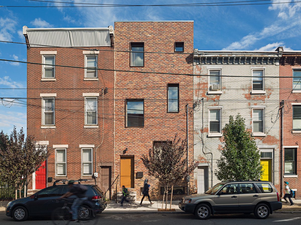DIGSAU's tweet photo. Thanks @samoberter for the great shots of the #7LayerHouse, a really fun collaboration with @postgreenhomes. https://t.co/opMcJ17WYN