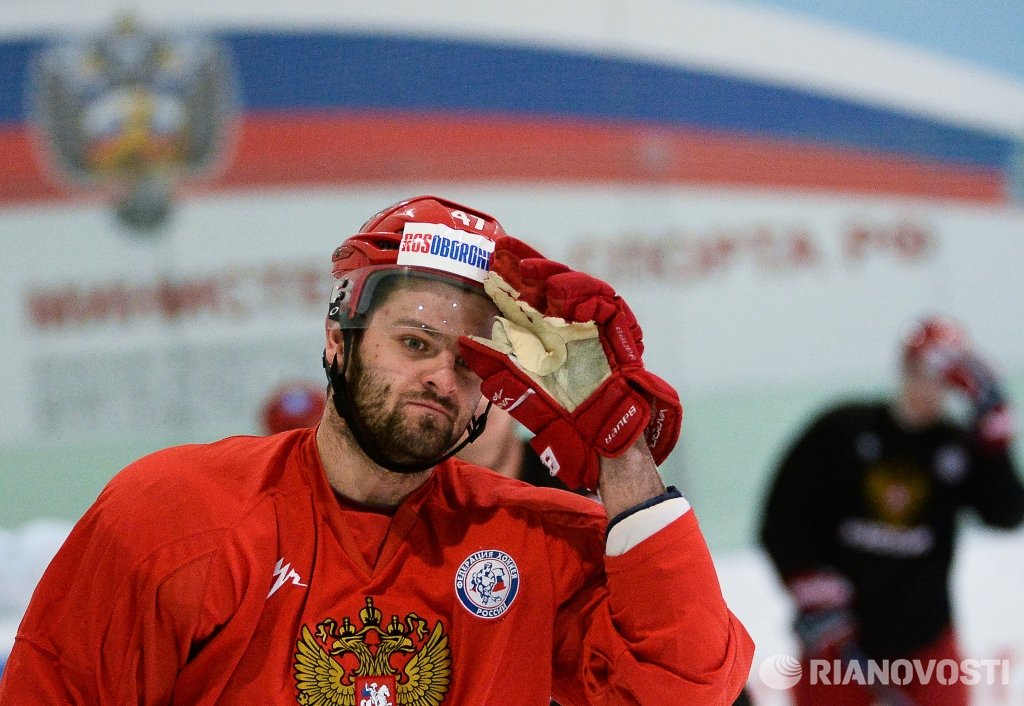 Почему не играл радулов сегодня. Даниэль Гимаев.