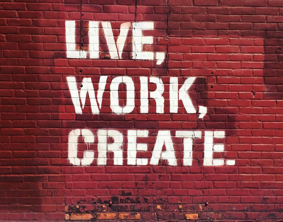 Работа лайв. Работа лайв. Бренд live work. Work to live not live to work. Работа лайв.