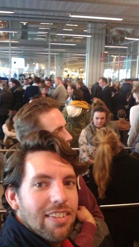 PrinthawkEU's tweet image. Waiting for the plane to to the #WebSummit2015 PS. need businesscards? Printhawk.eu/wbsmt