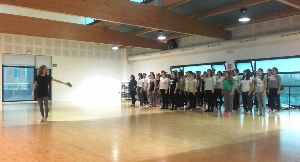 TUDANCE_'s tweet photo. ¡Bravo por el primer día de ensayo! 👏👏 https://t.co/XYOsszzPRo