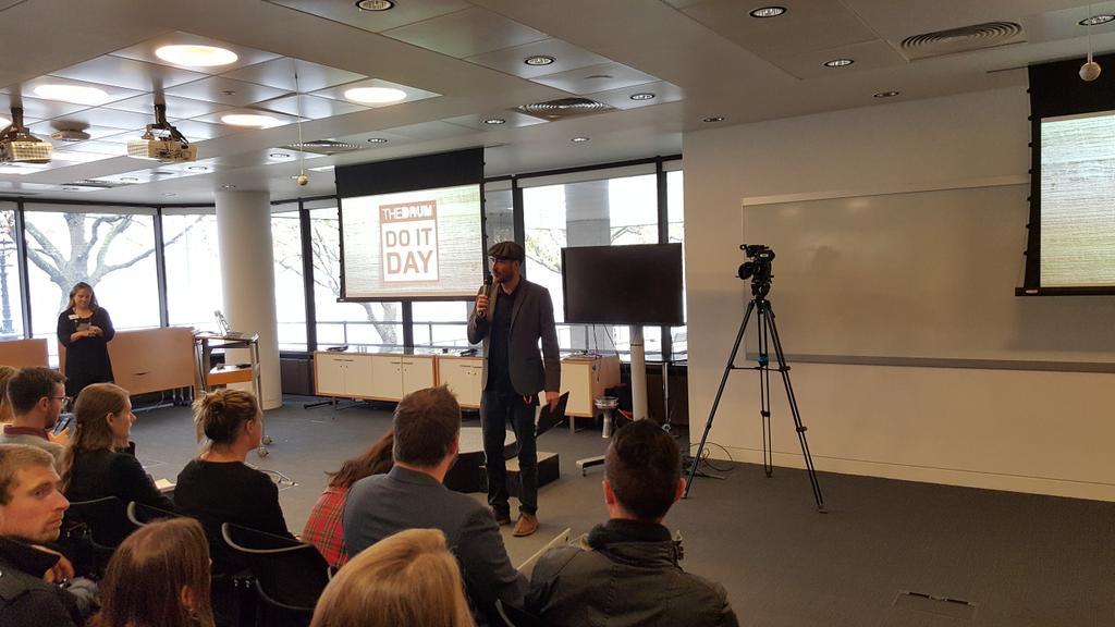 Neville Close (nevclose) Twitter