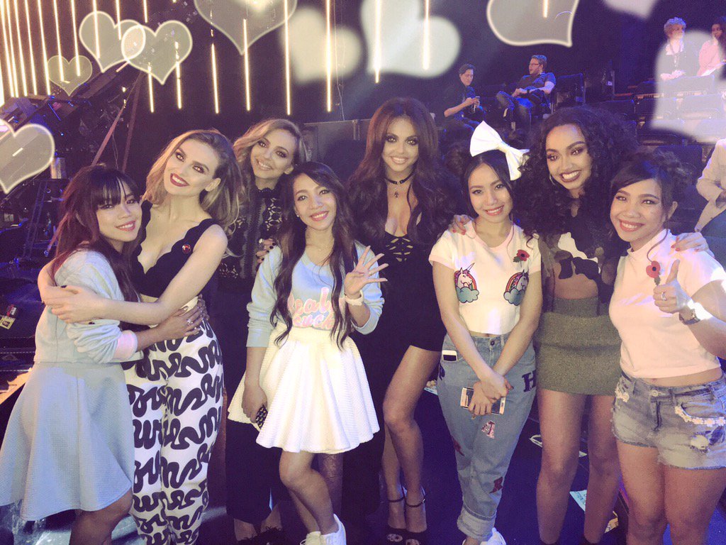 LittleMix's tweet photo. We absolutely ADORE these ladies 💕 good luck on #TheXFactor 🙌🏽🙊💋 xx the girls xx https://t.co/4pdv4OkW1f