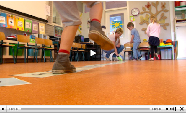 Kinderen presteren beter als ze tijdens de les bewegen. Evidence-based voor kleuter #rekenen bit.ly/1GbDqbC