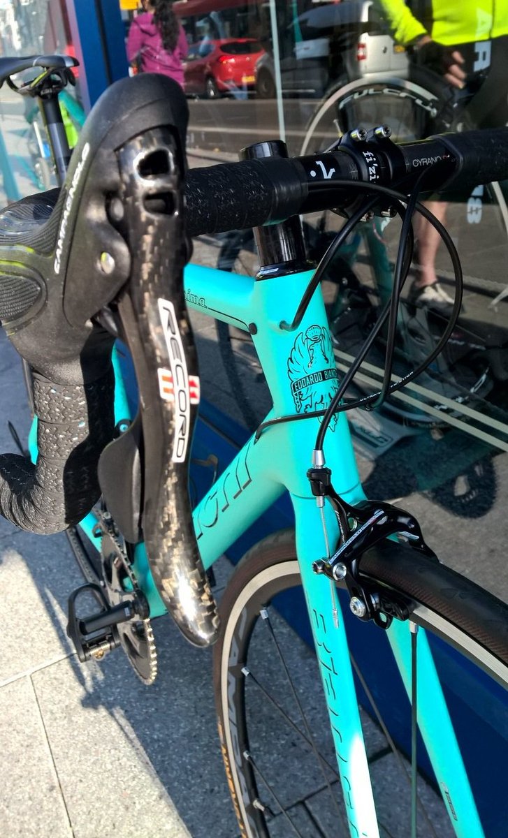 gbcyclesShop's tweet photo. More pics of Gordon's lovely @BianchiUK Specialissima @BianchiOwnersUK @bianchiomy #specialissima #record11 https://t.co/c8PzBLV3Q3