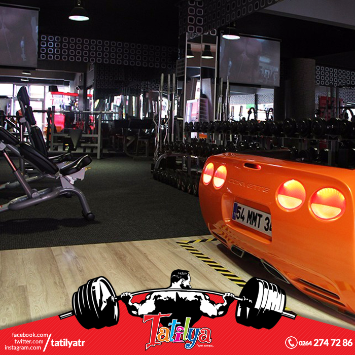 Modern salonumuz ve profesyonel antrenörlerimiz ile Sakarya'da öncü spor tesisi olmaktan gurur duyuyoruz.