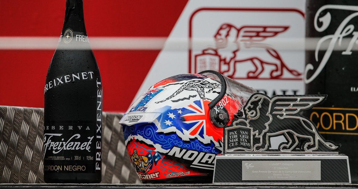 MotofamilyGP's tweet photo. #DetallesdeunMundial #Cheste2013
#YoconelMotociclismo https://t.co/DcnzmNcMSq