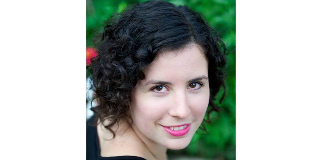 Meet Patricia-&gt; #CommunityManager. #MeetTheTeamMondays Listen to a Beep from her here!-&gt; ow.ly/U7ZhP