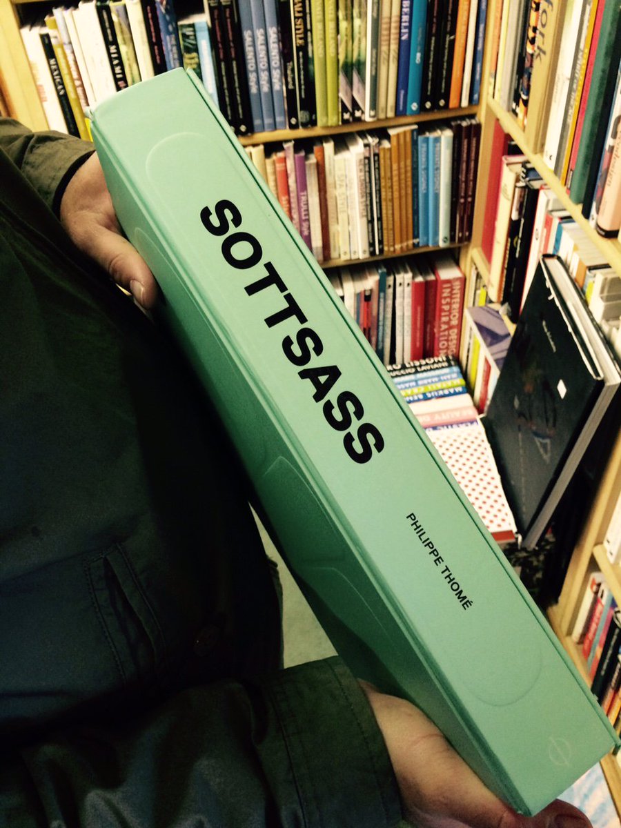 RGCreates's tweet photo. Spent some time in #hayonwye this weekend and came across this amazing book #design #inspirational https://t.co/siBkUpQJyt