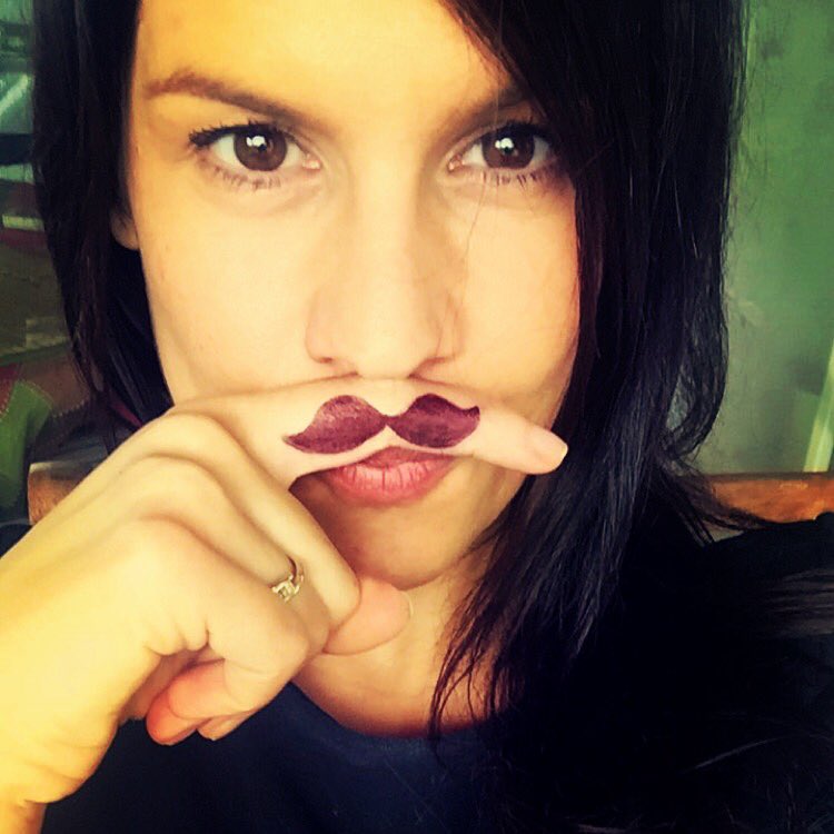 mapausemode's tweet photo. En novembre #selfieMoustache #Movember #Movember2015 #movemberToulouse Rejoins ma team de soutien ! #mapausemode https://t.co/qIe3ZtHgvi