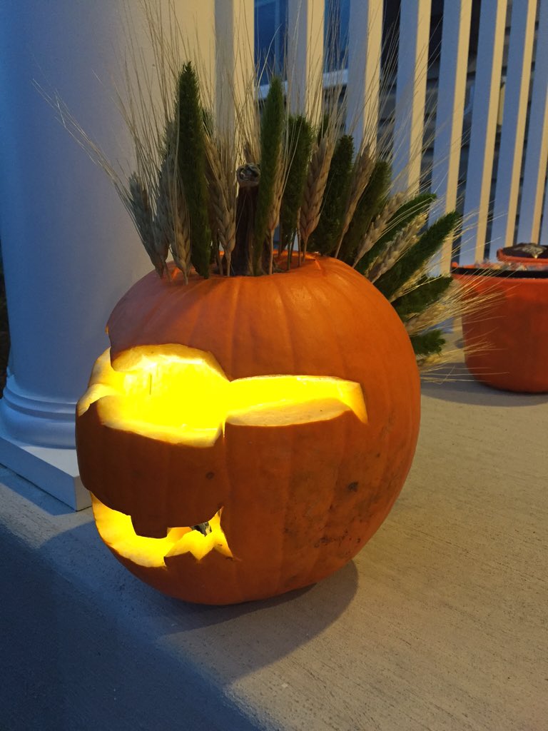 valentmorbeer's tweet photo. Happy Halloween @ShockTop https://t.co/IvK1gfq1zV