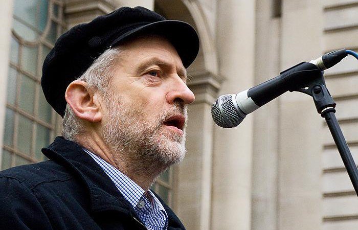 MediaWatchLFF's tweet image. Do Jeremy Corbyn's old remarks on WWI deserve press coverage? leftfootforward.org/?p=108466 #RemembranceSunday