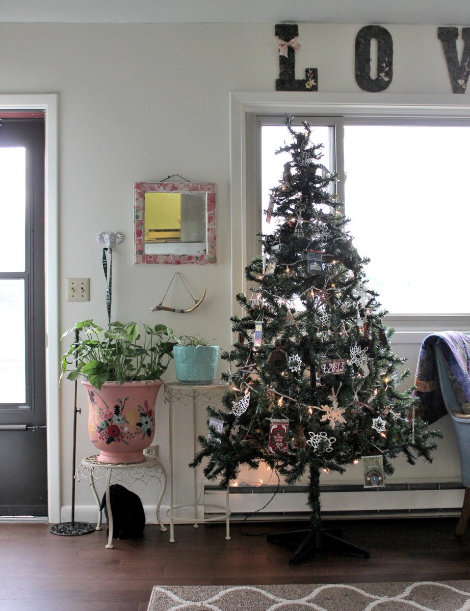 PeelsandPosies's tweet photo. November Means the Holidays Are Here! And New Christmassy Things in the Shop. https://t.co/tg5uSbzrzN https://t.co/wYBMvZVVBW