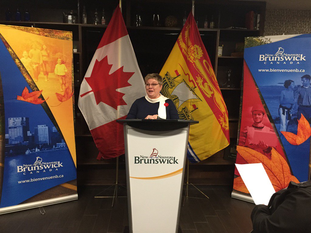 La ministre Francine Landry annonce un programme pour les entrepreneurs immigrants pour Edmundston et Bathurst.