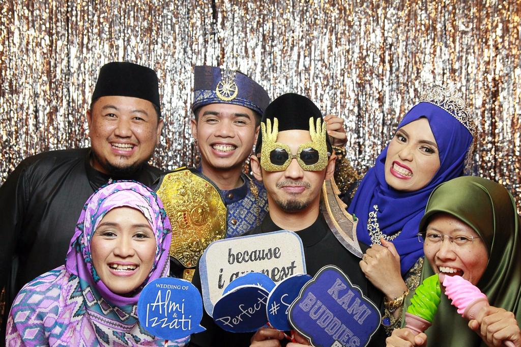 clickonmeinsta's tweet photo. A wonderful wedding of Almi &amp; Izzati.😍 #almiza2015 https://t.co/T0y5MBtc4Z