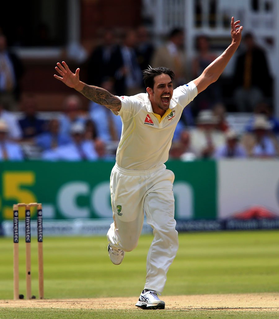 A very Happy Birthday to a fearsome fast bowler, Mitchell Johnson! Wish you all the best for the upcoming summer. 