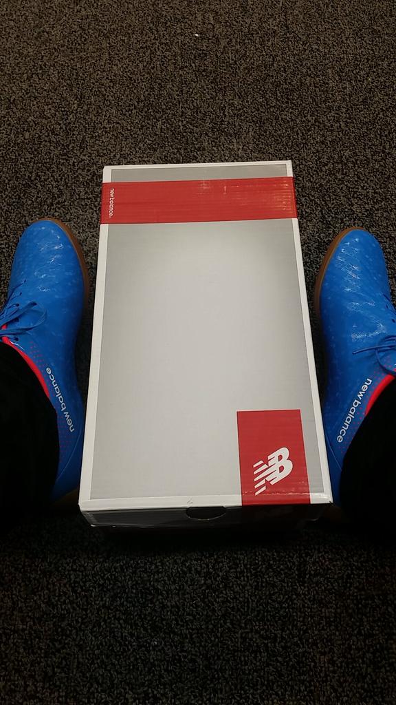 SoCoCannon5's tweet photo. Thanks @AndrewGHaines @StLouisAmbush @newbalance for the new indoor shoes https://t.co/bbOpuxi4wJ