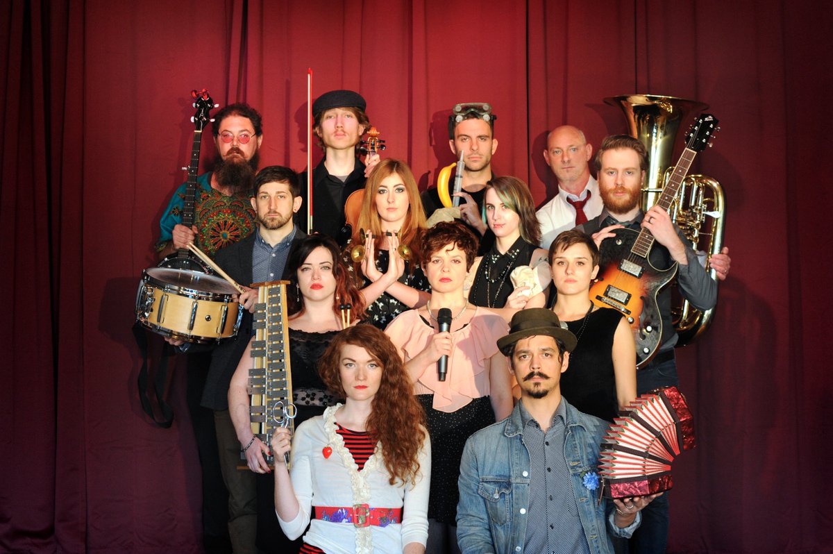 517LUVS's tweet photo. Catch us - 3 shows in 2 days - Dec 11 &amp; 12, 2015 @TheRobinTheatre https://t.co/eClr7qQVOO #517luvs #lovelansing https://t.co/OUrWPNJJHu