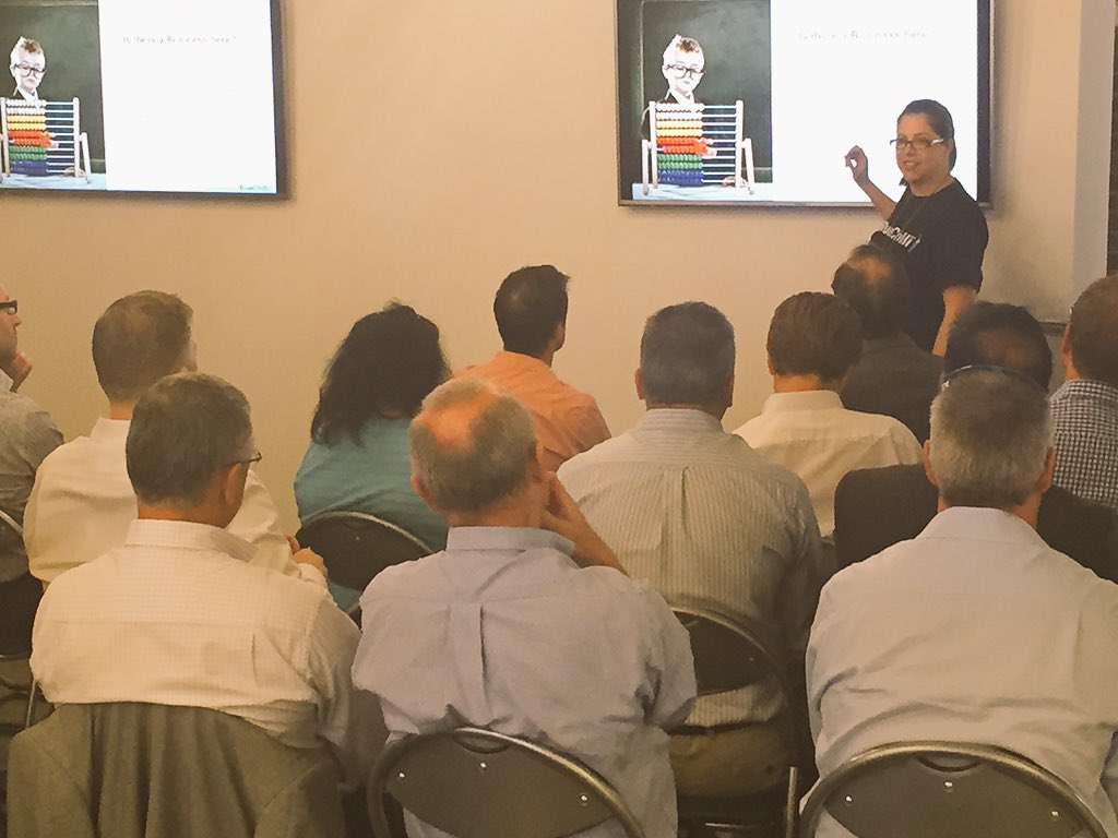 ColetteGrgic's tweet photo. @ceibner "the people you are solving problems for are not in your building" Validation101 for #peak2015 from POST https://t.co/C4iFhMLEp6