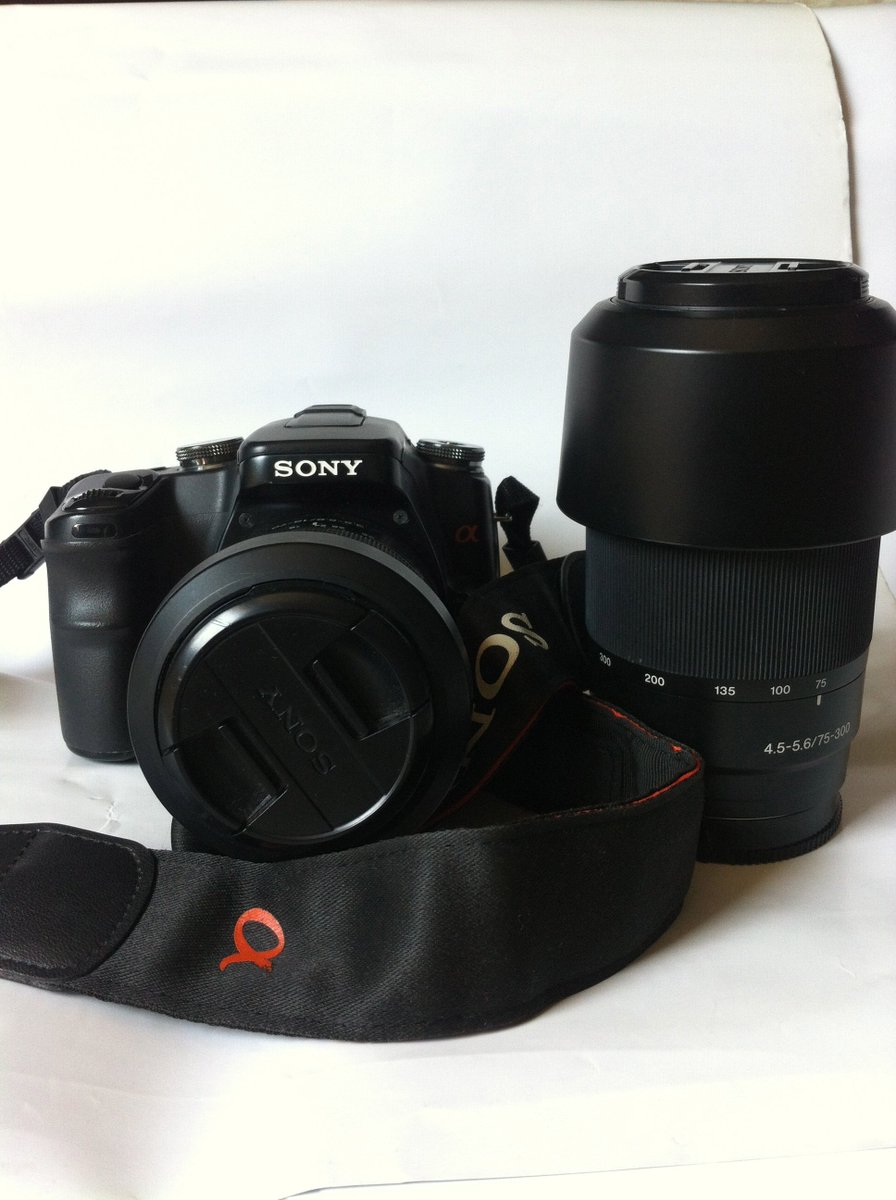 joselo1002's tweet image. @elbazarsatelite @bazarmovil @Municipios1 #RT Sony Alpha Dsrl-100,Lente 75-300mm,excelente estado semi nueva