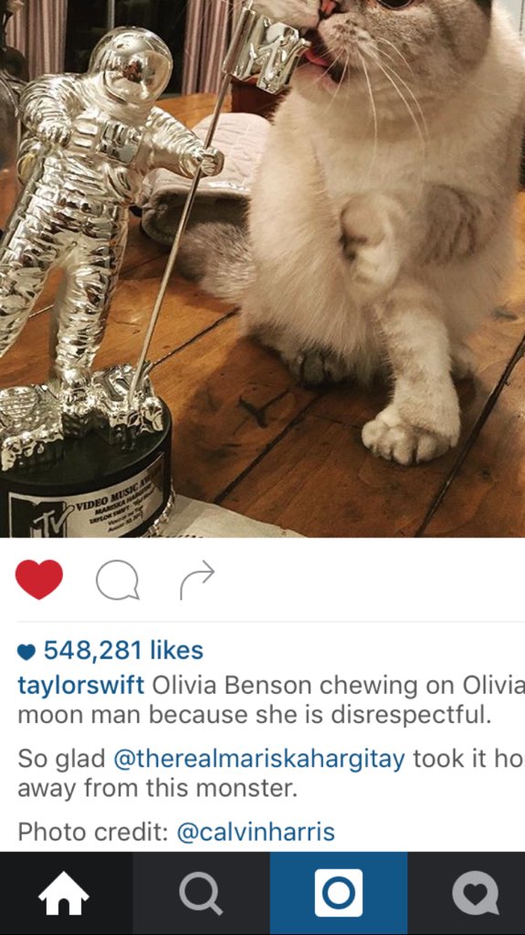 strictlyswiftie's tweet image. When Taylor wants to give us an update that her and Calvin are still going strong but tries to be lowkey about it