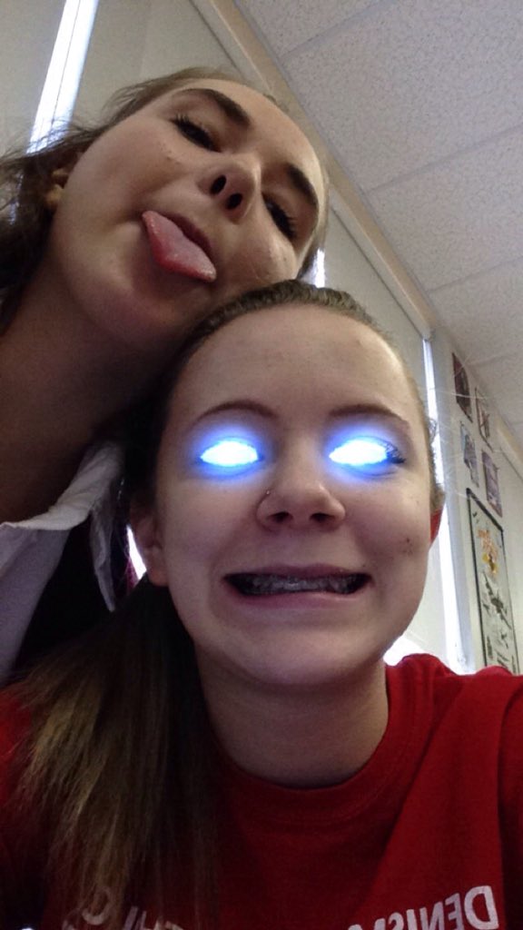 taylormurgich's tweet photo. HAPPY BDAY SOF!!!! U ugly sometimes but ily I hope u had a gucci bday #clarinets #horses #dmdances @SPennacchietti https://t.co/6ppJjvMzLn
